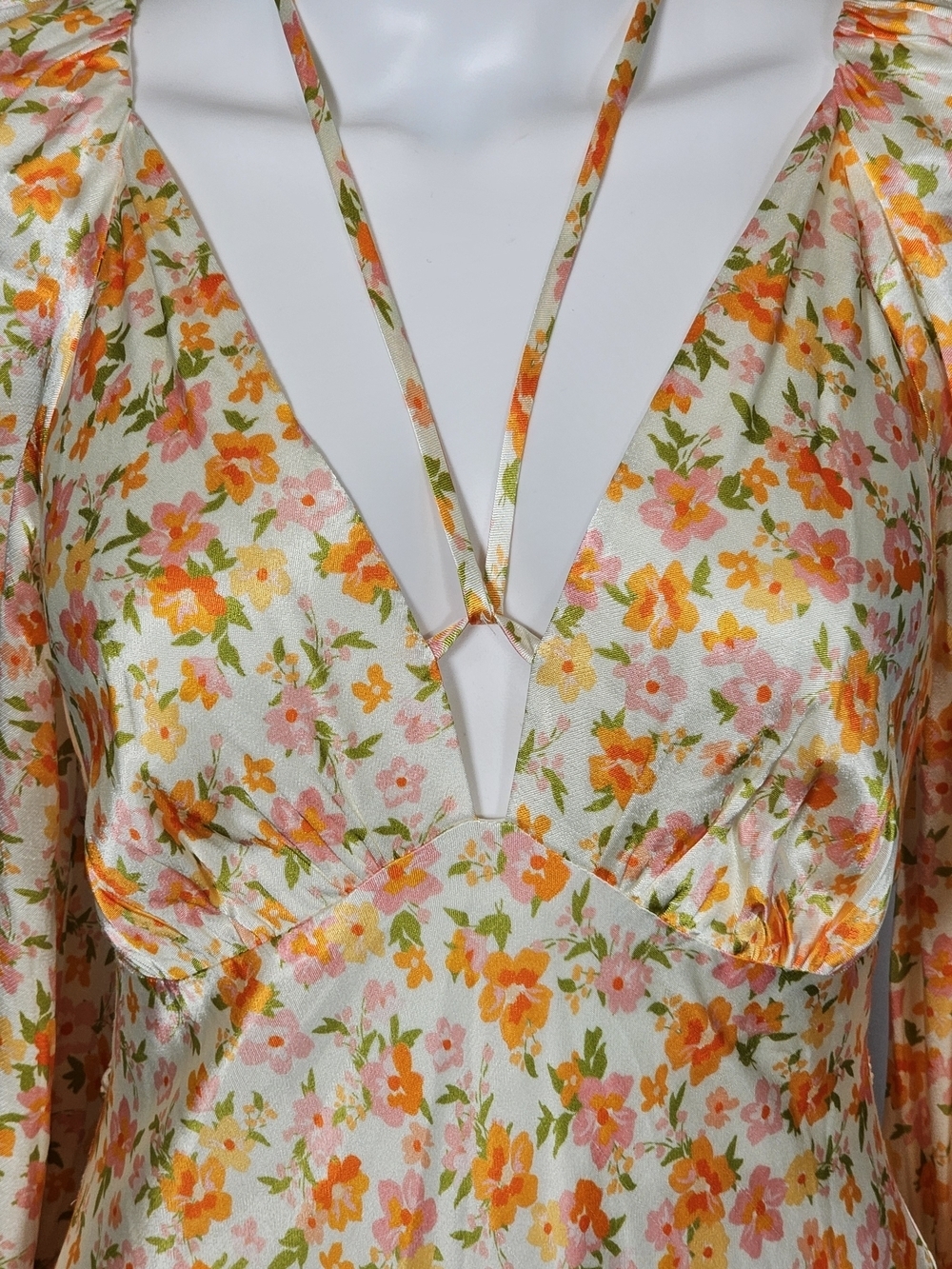 Ever New NWT Billie Satin Tie V-Neck Midi Dress in Fairlight Disty Floral Sz 8 - Picture 3 of 13